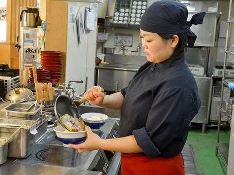 かつや 熊本浜線バイパス店 店内スタッフの募集詳細